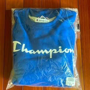 New with tags, royal blue Champion sweatshirt - Mens small